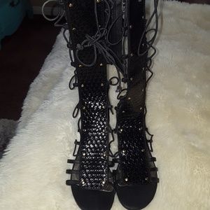 BEBE Black Gladiator shoes